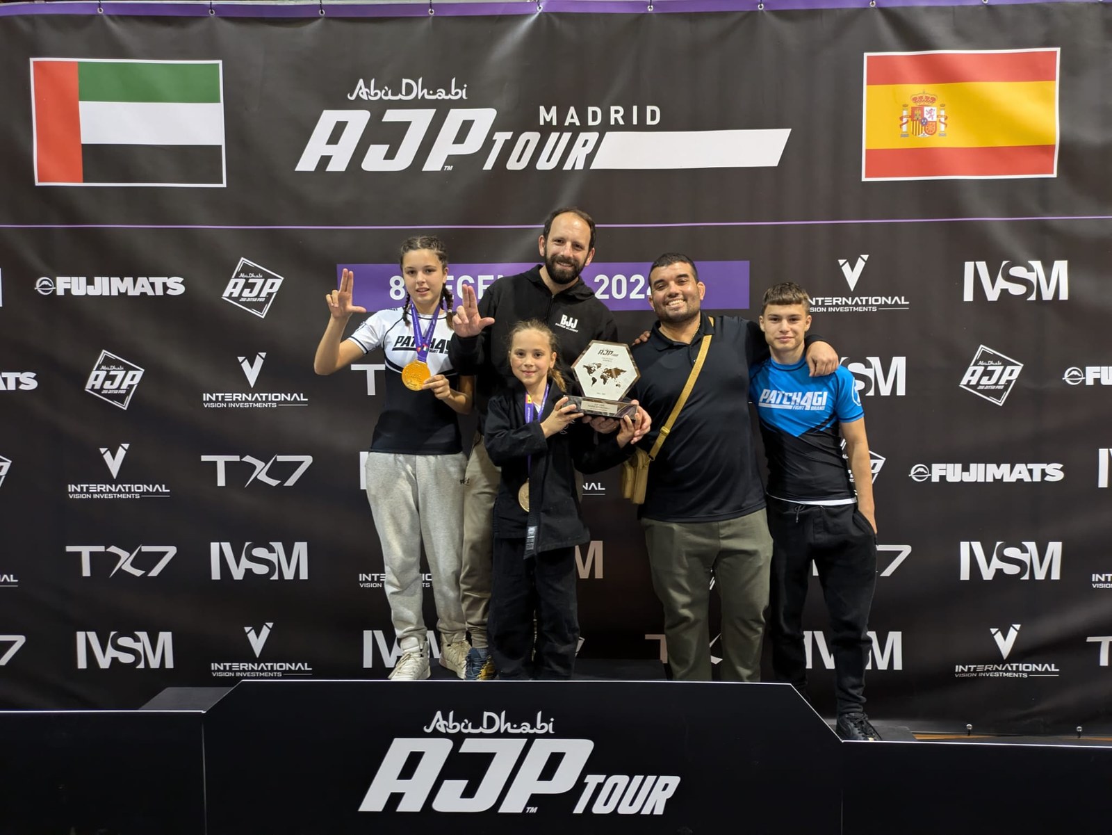 Podium AJP Madrid